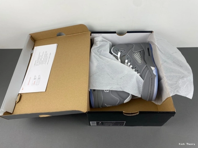 Kick Theory 136027-005 Retro Air Wolf Jordan 5 Grey 0630